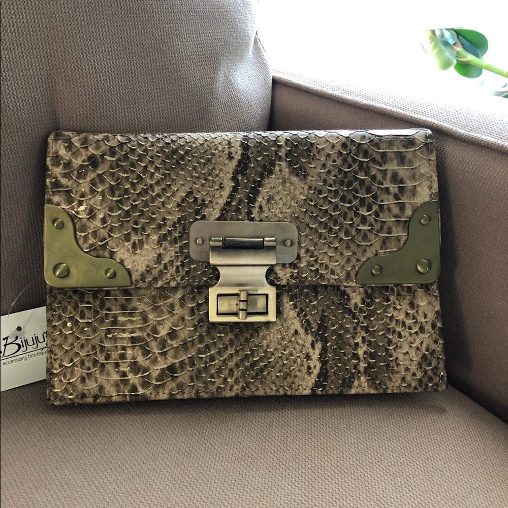 NWT Snake skin Clutch
